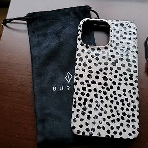 Burga Almond Latte iPhone 13 Pro Case